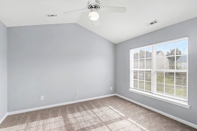 Building Photo - 1231 Joannas Ct