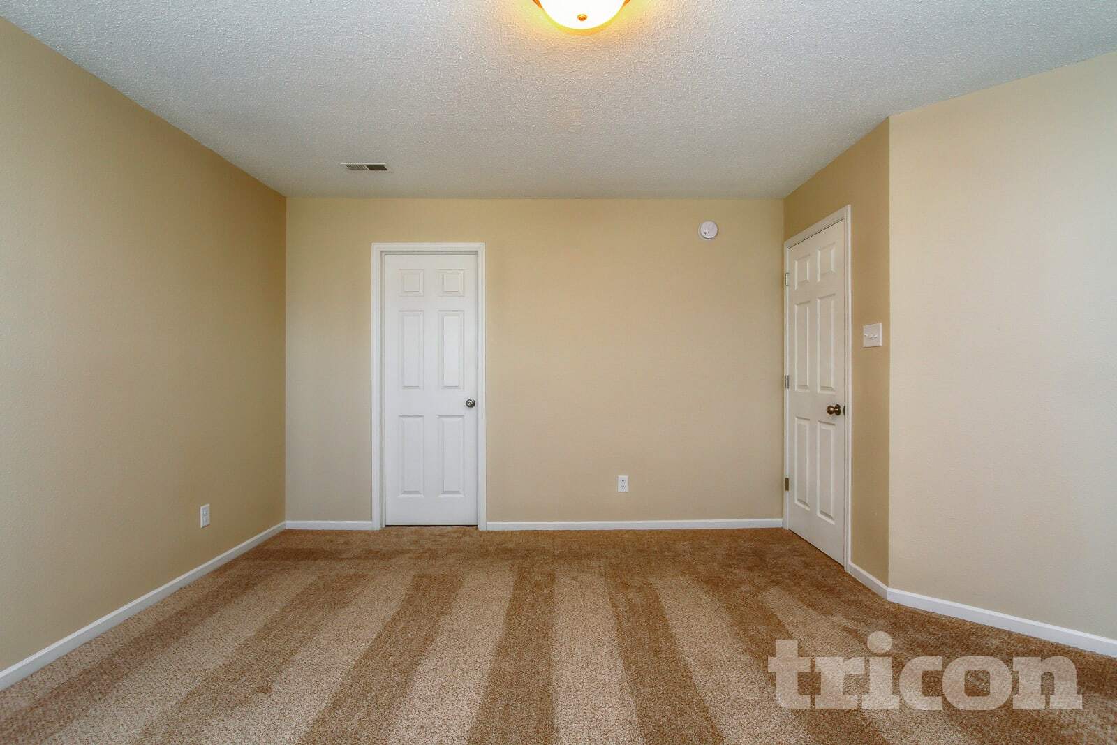 Building Photo - 2832 Redland Ln