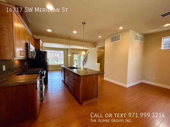 Building Photo - 14317 SW Meridian St