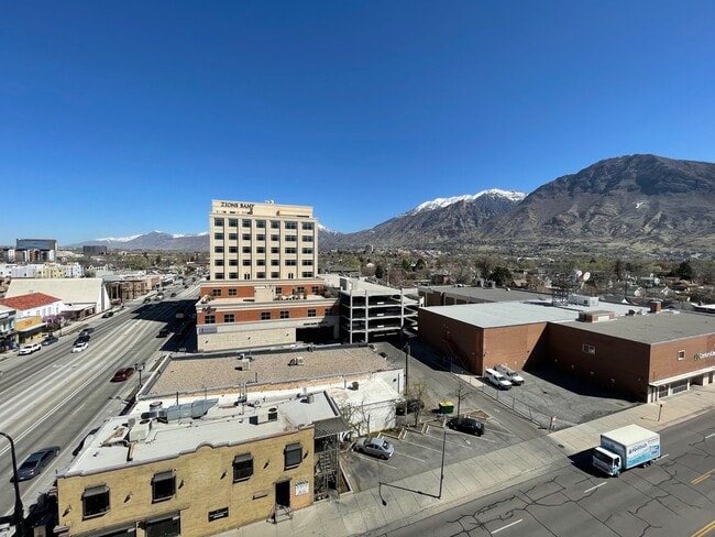 Building Photo - Luxury 2 Bedroom Condo in Downtown Provo W...