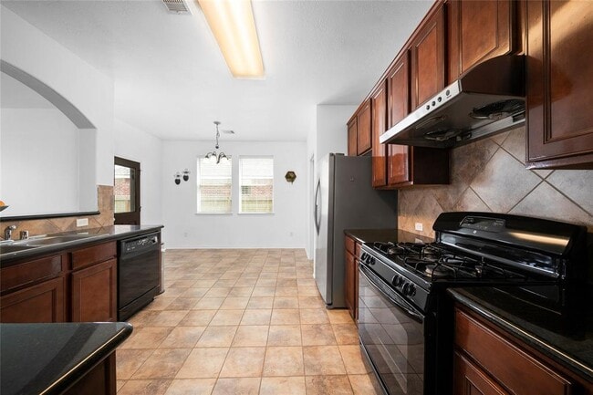 Building Photo - 804 Harvard Pointe Dr