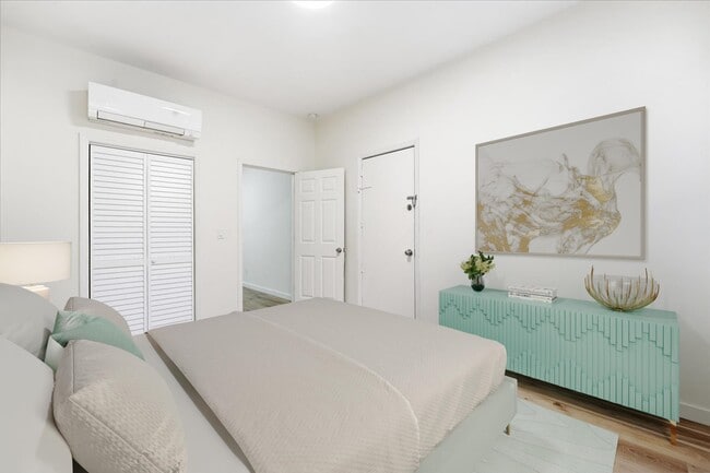 Building Photo - 202 Bowers St