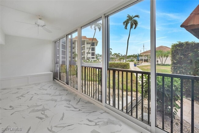 Building Photo - 222 Harbour Dr