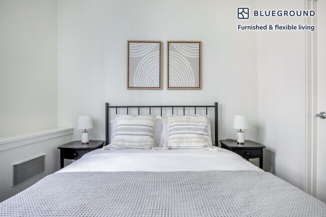 Building Photo - 120 Broadway-SI FL2-ID539