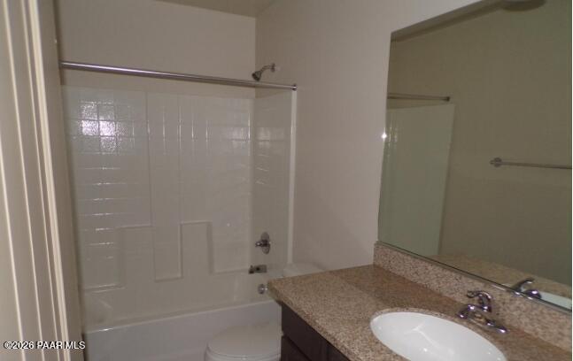 Building Photo - 2924 N Yavapai Rd E