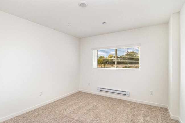 Building Photo - 2171 Yellowstone Blvd