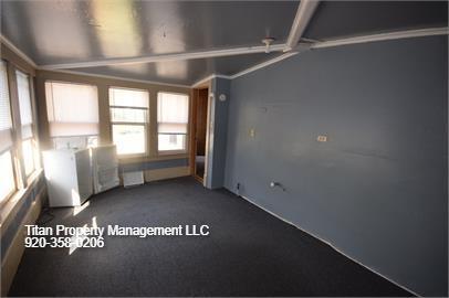 Building Photo - 860 Cherry St