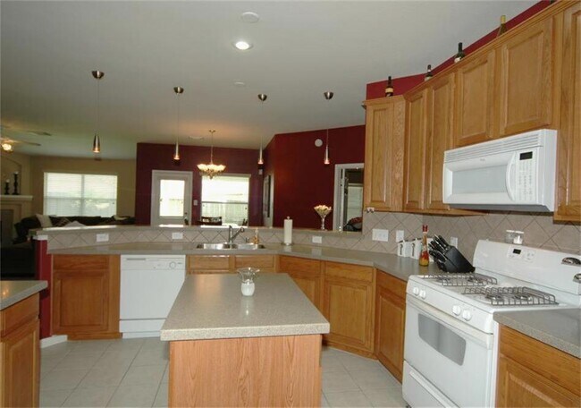 Building Photo - 13110 Rippling Creek Ln
