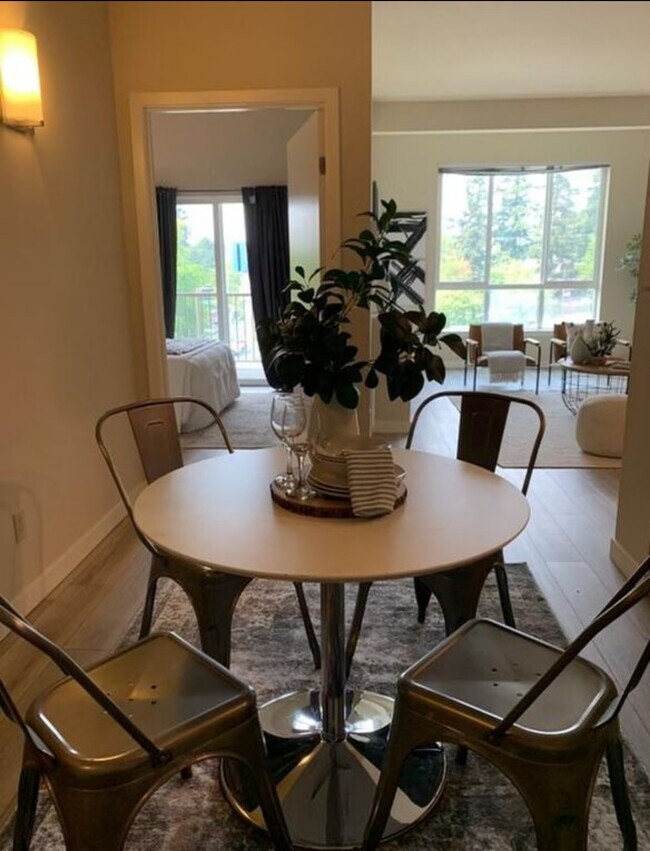 Building Photo - 2222 152nd Ave NE