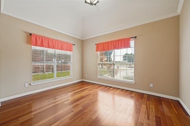 Building Photo - 3013 Brookvale Dr