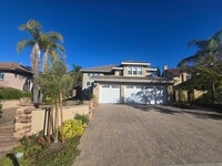 Building Photo - 4 Bedroom House in Penasquitos - 1 Bedroom/Bathroom Downstairs