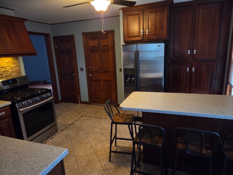 Building Photo - 163 Prospect St