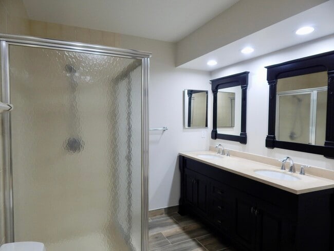 Building Photo - 22864 Marbella Cir