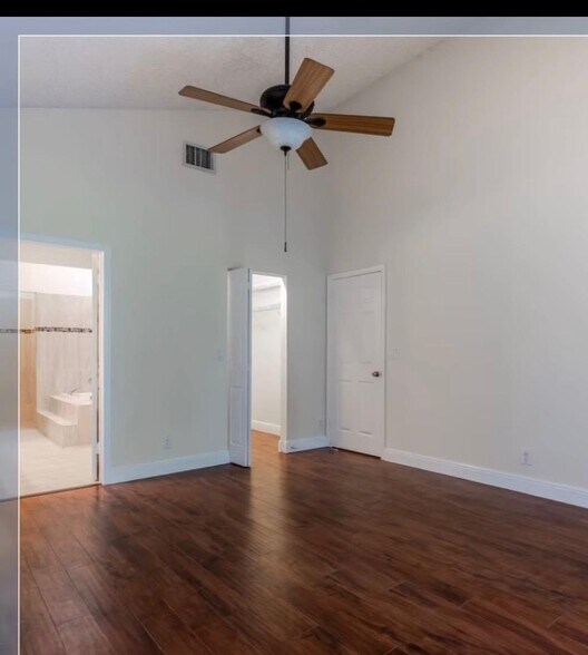 Building Photo - 7705 Forest Green Ln
