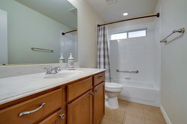 Building Photo - 9600 Colbert Cove