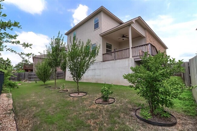 Building Photo - 5204 Bonneville Bend
