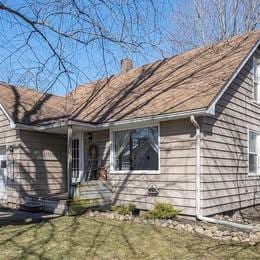 Building Photo - 19099 5th St