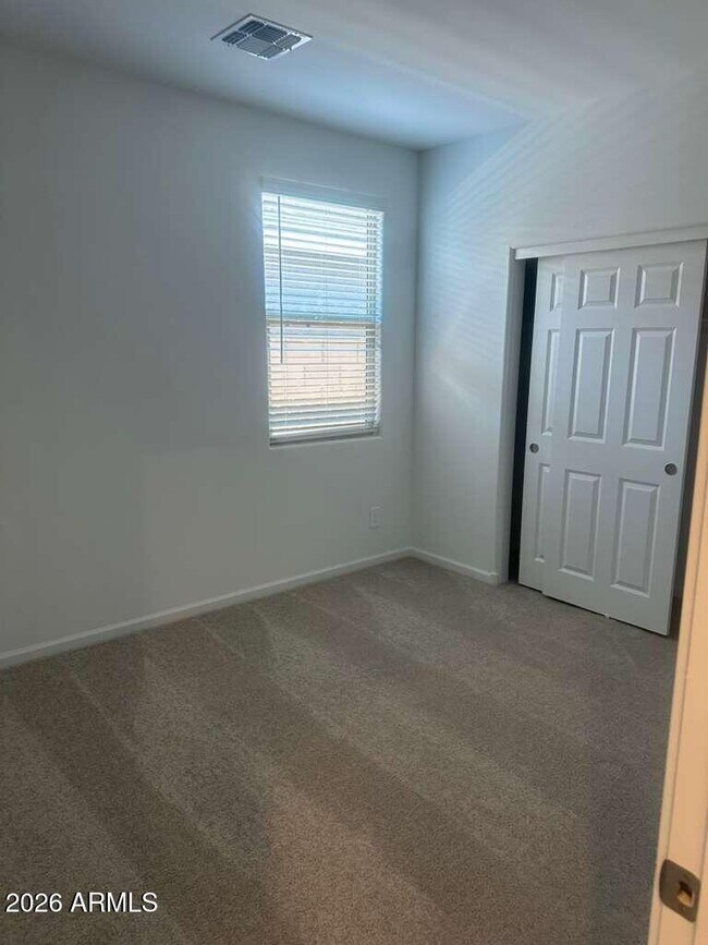 Building Photo - 18245 Avenida del Sol W