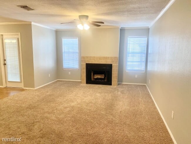 Building Photo - 2 br, 1 bath Condo - 2320 Melissa Dr