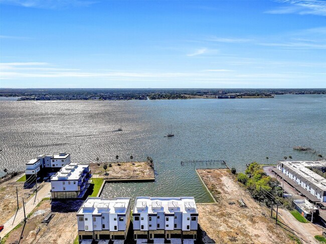 Building Photo - 4413 Anthony Ct Ln