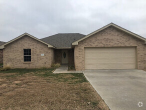 Building Photo - 4 bedroom in Tradewinds