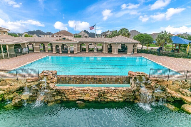 Building Photo - 18022 Dunoon Bay Point Ct