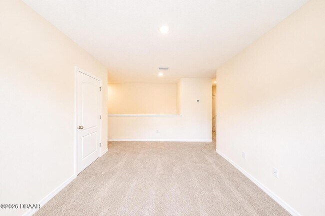 Building Photo - 21 Melogold Dr