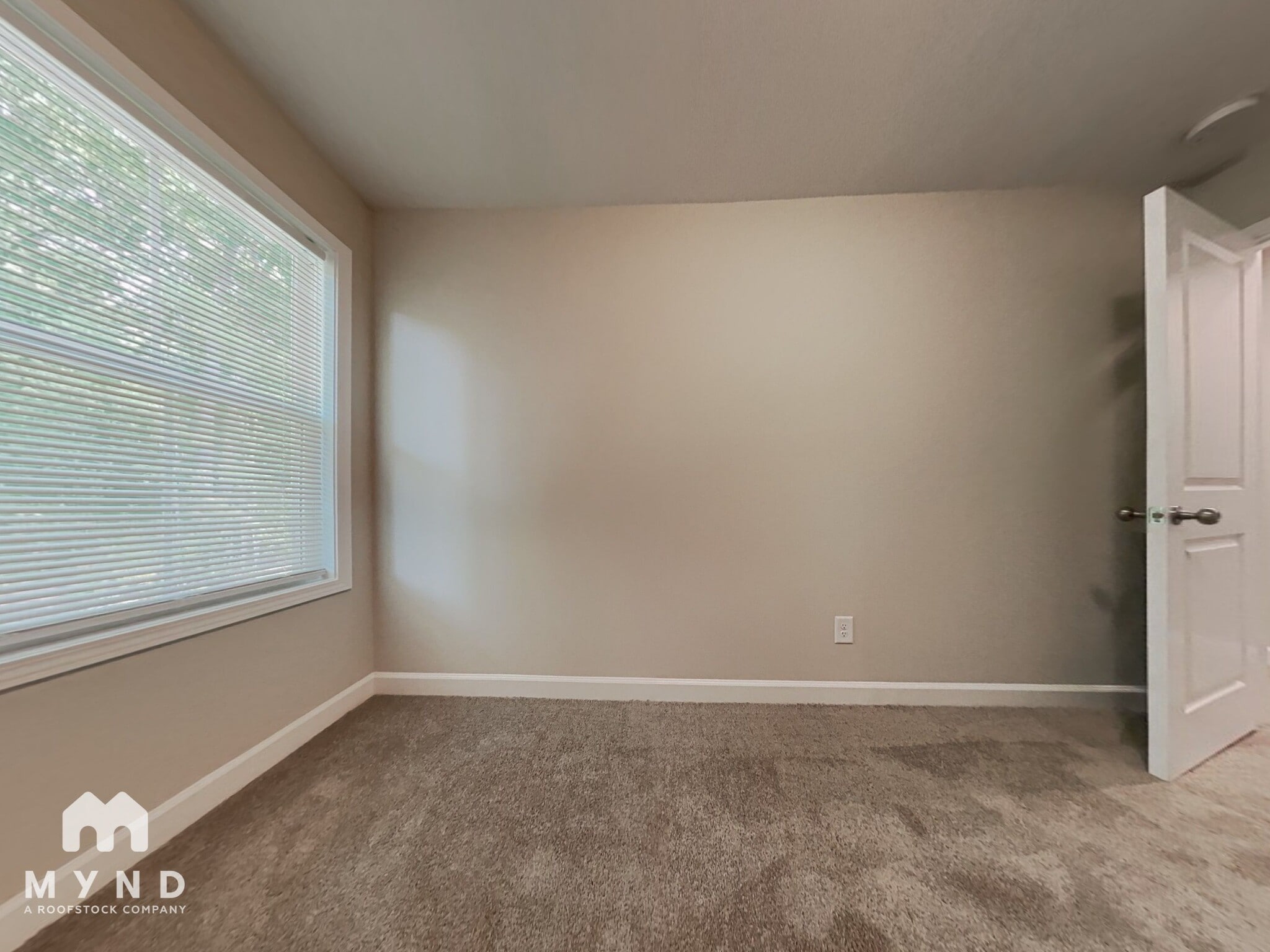 Building Photo - 153 McKinnon Ave NE