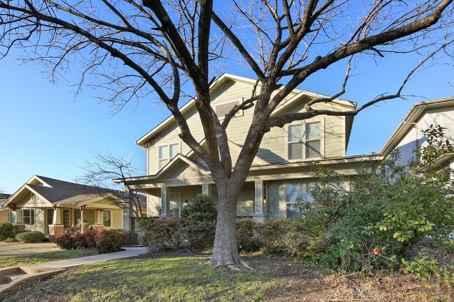 Building Photo - 5219 Richard Ave