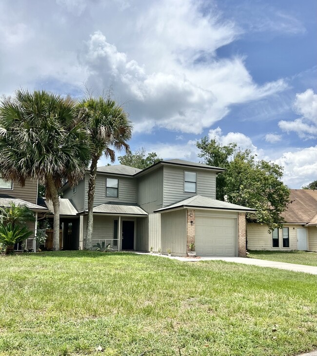 Building Photo - 11446 Skimmer Ct