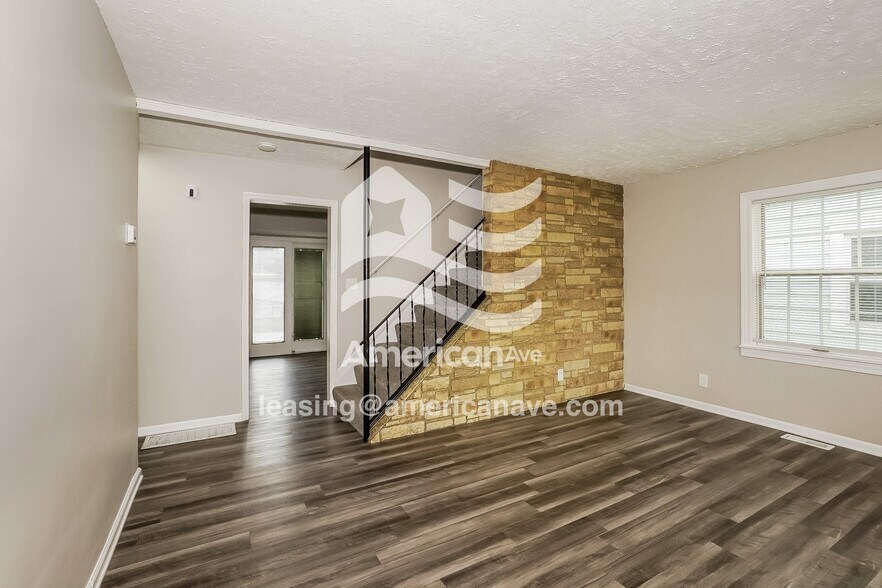 Building Photo - 3187 Lincoln St