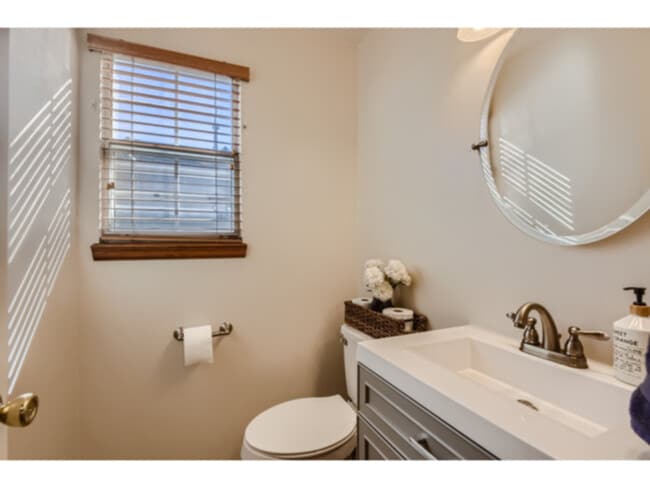 Building Photo - 3184 W Sugarbowl Ct