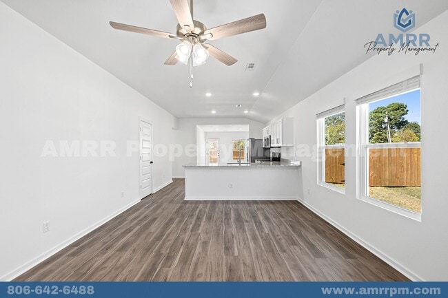 Building Photo - Modern 4-Bedroom Home – Perfect for Growin...