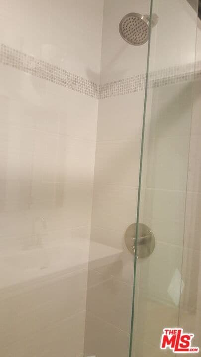 Building Photo - 1132 S Oakhurst Dr