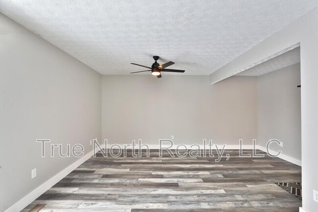 Building Photo - 7450 Grand Haven Ct