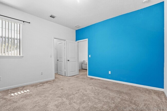 Building Photo - 1826 Lake Cove Dr