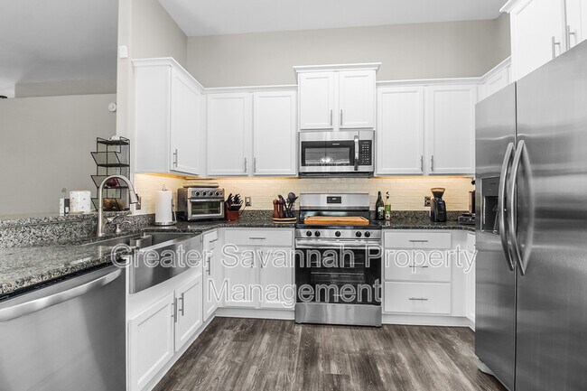 Building Photo - 133 Pine View Crossing