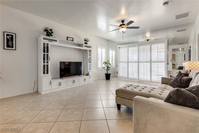 Building Photo - 7709 Island Rail Dr