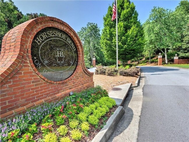 Building Photo - 160 Boxelder Ln