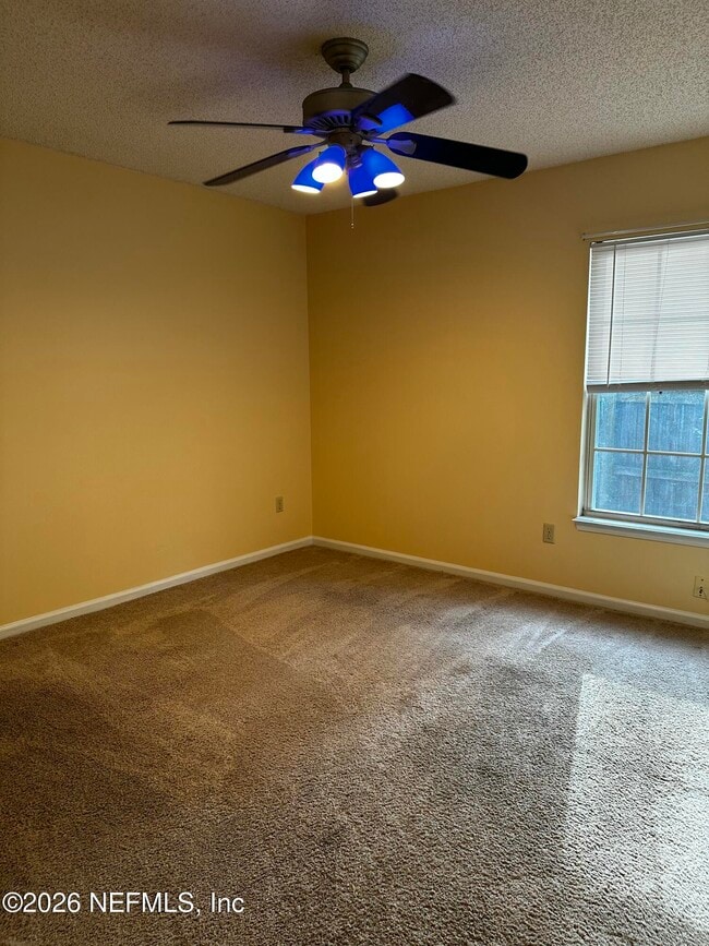 Building Photo - 10942 Houndwell Way