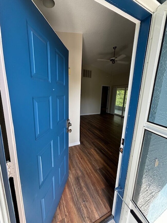 Building Photo - Serene 2 Bed 2 Bath Condo in The Heather
