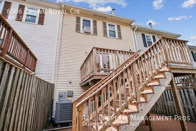 Building Photo - 6006 Crown Royal Cir