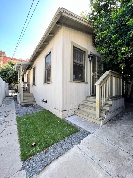 Building Photo - 1750 National Ave