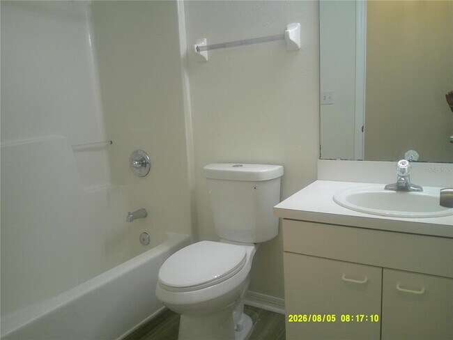 Building Photo - 437 Columbia Ave