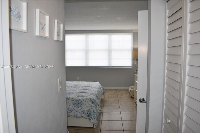 Building Photo - 6917 Collins Ave