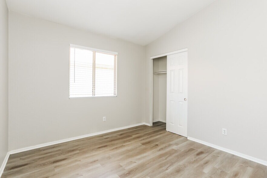 Building Photo - 9454 E Pale Blue Topaz Ln