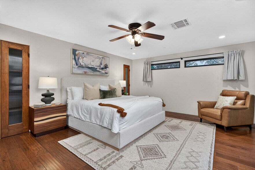 Building Photo - 107 Rufous Ln