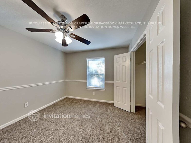 Building Photo - 4522 Lake Halbert Ln