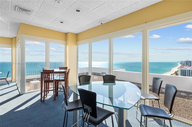 Building Photo - 1370 S Ocean Blvd