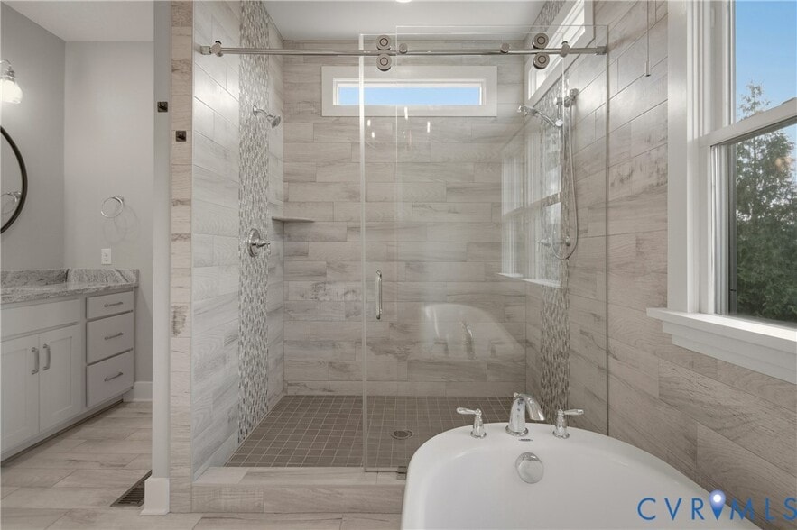 Building Photo - 3718 Graythorne Dr